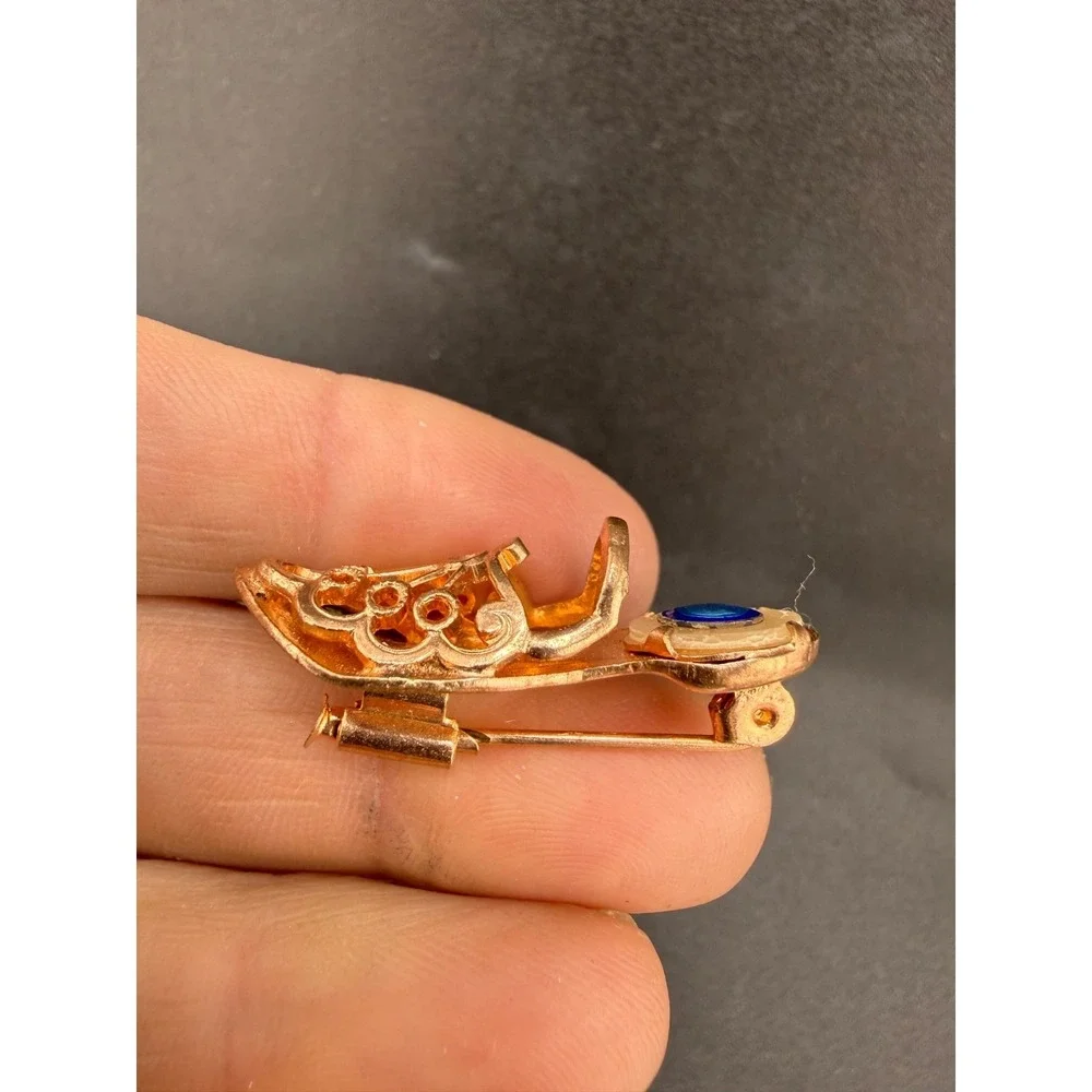 Vintage Rose Gold‎ Tone Brooch Catholic Religious Shoe Slipper